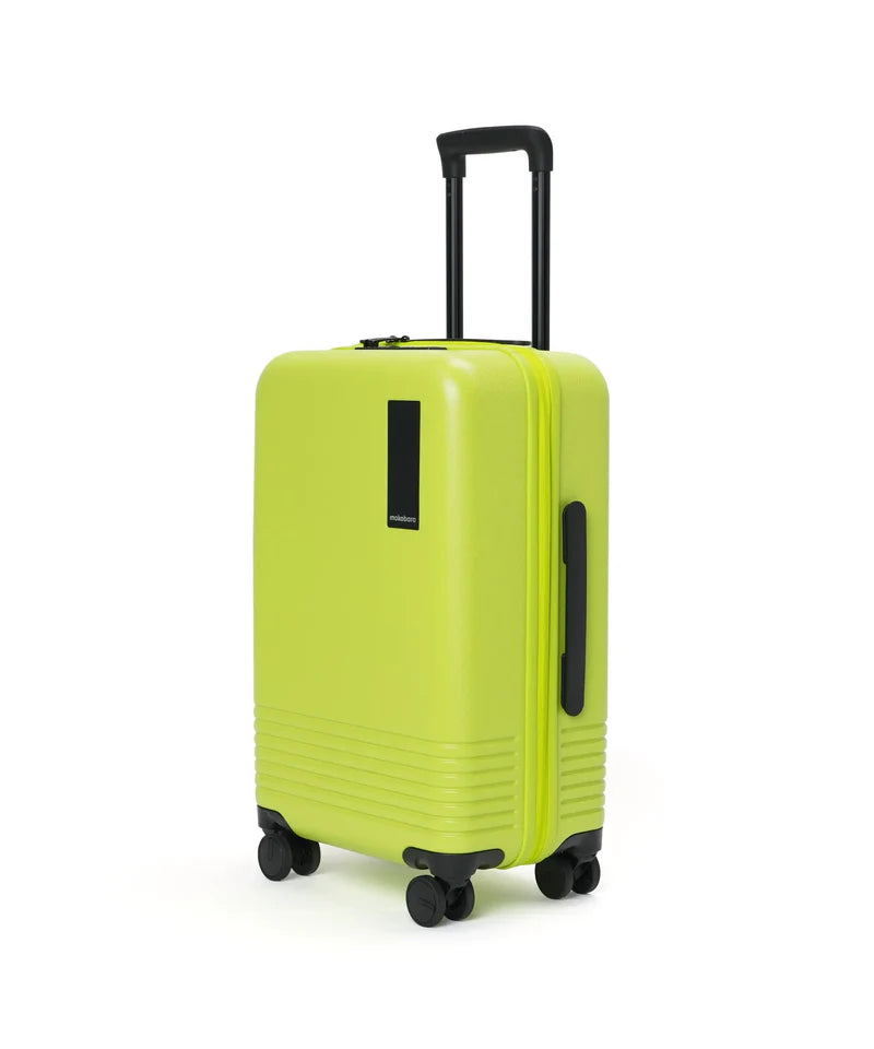 Cabin Size Hard-Shell Suitcase – Lightweight Carry-On with Spinner Wheels