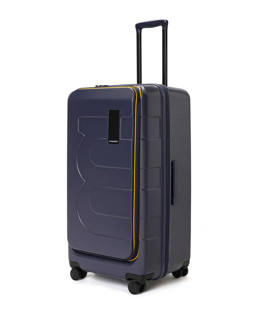 Premium Hard-Shell Suitcase – TSA Lock, 360° Spinner Wheels, Lightweight Travel Luggage