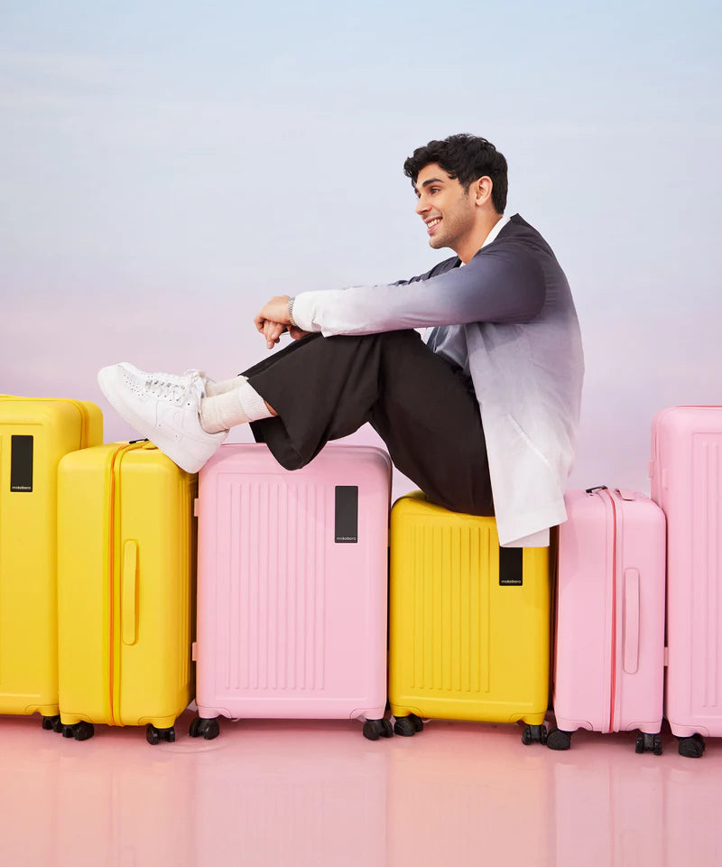 Hard-Shell Luggage Set (2-Piece) – TSA Lock, 360° Spinner Wheels, Lightweight Travel Suitcases