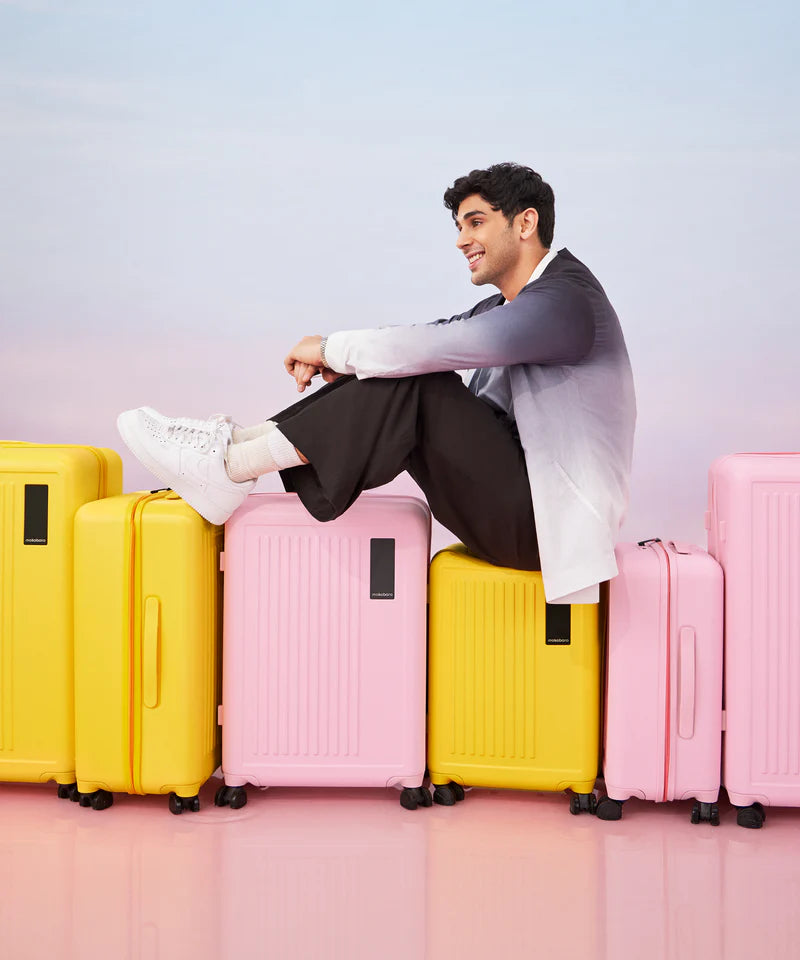 Hard-Shell Luggage Set (3-Piece) – TSA Lock, 360° Spinner Wheels, Lightweight Travel Suitcases